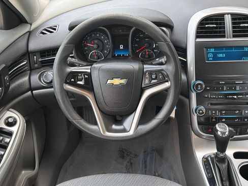 Used 2016 Chevrolet Malibu LS FWD image 16