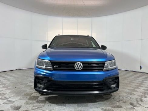 Used 2019 Volkswagen Tiguan SEL Premium R-Line image 2