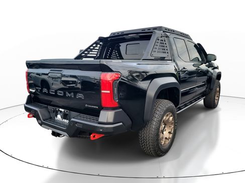 Used 2026 Toyota Tacoma 4x4 Double Cab Hybrid image 4
