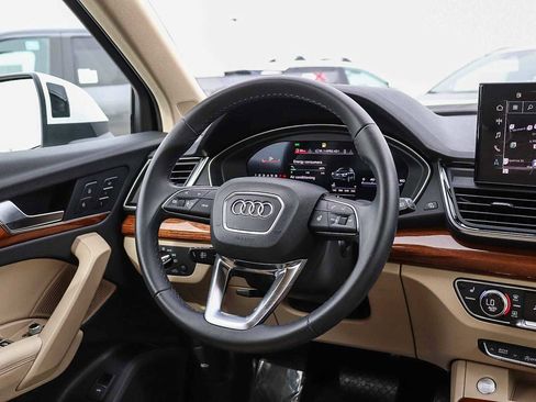Used 2022 Audi Q5 2.0T Premium Plus image 22