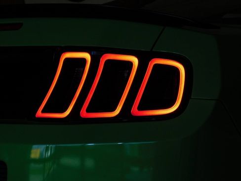 Used 2013 Ford Mustang Boss 302 w/ Boss 302 Accessory Pkg image 78