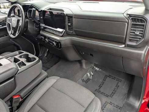 Used 2025 Chevrolet Silverado 1500 LT image 23