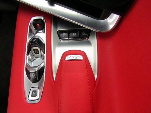 Used 2023 Chevrolet Corvette Stingray Preferred Cpe w/ Z51 Performance Package image 18