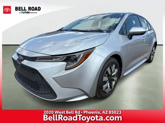 Used 2020 Toyota Corolla LE image 1