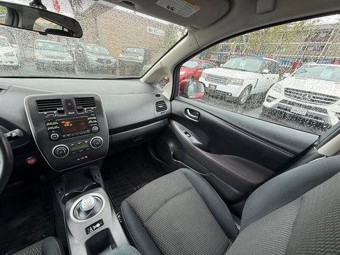 Used 2015 Nissan Leaf S w/ Charge Package image 16
