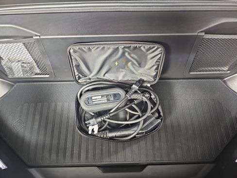 Used 2025 Rivian R1T Adventure image 14