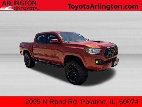 Used 2018 Toyota Tacoma TRD Sport w/ Technology Package AWD/4WD image 1