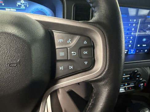 Used 2025 Ford Bronco Badlands AWD/4WD image 16