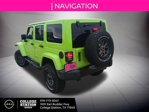 Used 2012 Jeep Wrangler Unlimited Sahara image 4