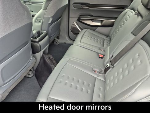 New 2026 Kia EV9 Wind image 13