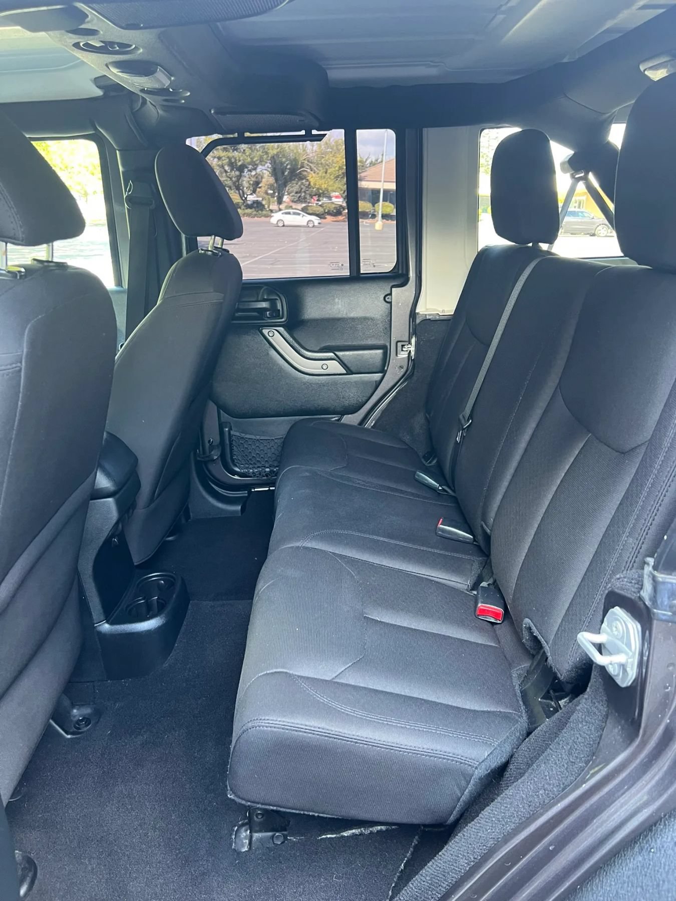 Used 2016 Jeep Wrangler Unlimited Sport w/ Quick Order Package 24S AWD/4WD image 11