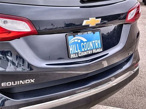 Used 2021 Chevrolet Equinox LT w/ Driver Convenience Package image 13