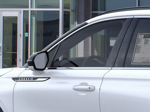 New 2025 Lincoln Corsair Reserve w/ Equipment Group 202A image 20