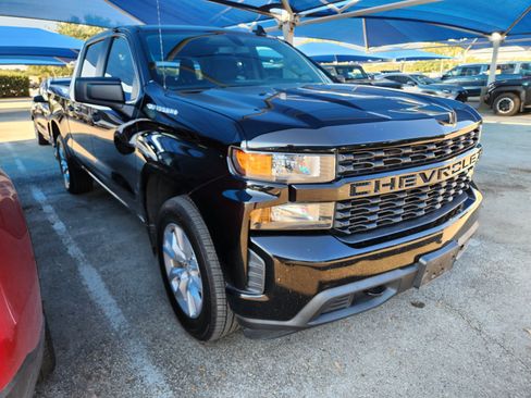 Used 2019 Chevrolet Silverado 1500 Custom w/ Infotainment Package RWD image 1
