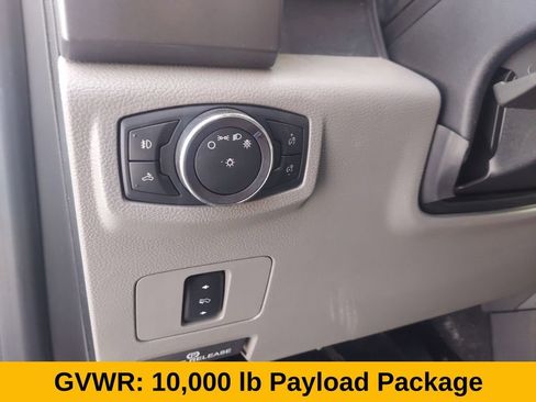 Used 2019 Ford F250 XLT w/ XLT Value Package image 13