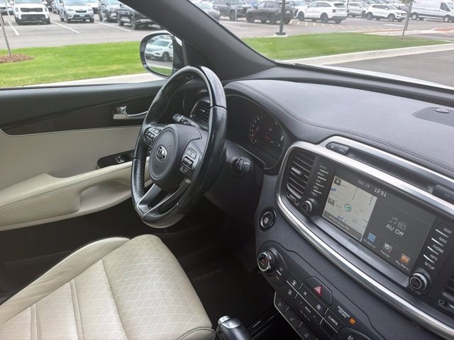 Used 2017 Kia Sorento SX AWD/4WD image 19