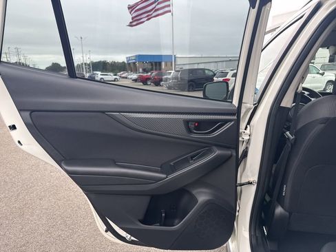 Used 2023 Subaru Crosstrek 2.0i image 23