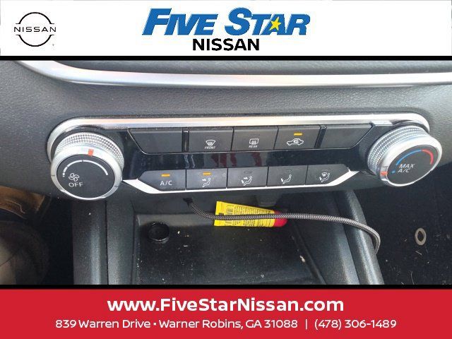 Used 2020 Nissan Altima 2.5 S FWD image 22