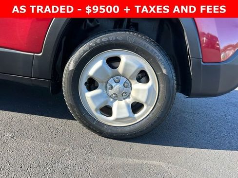 Used 2016 Jeep Cherokee Sport w/ Trailer Tow Group image 10