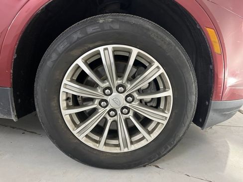 Used 2018 Cadillac XT5 Luxury image 20