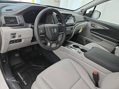 New 2026 Honda Ridgeline RTL image 15