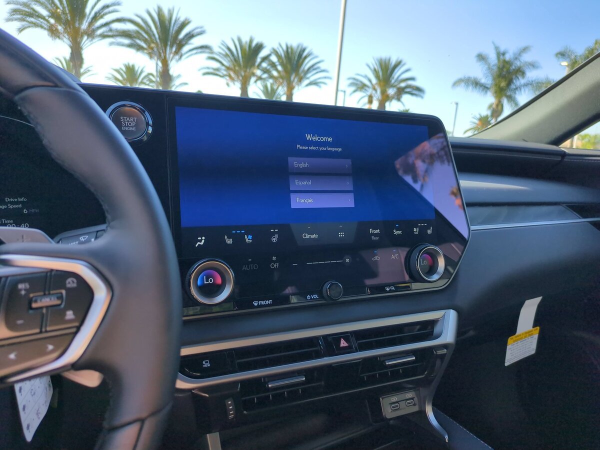 New 2026 Lexus RX 350 Premium w/ Accessory Package (Z1) FWD image 17