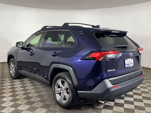Used 2023 Toyota RAV4 XLE w/ Convenience Package AWD/4WD image 4