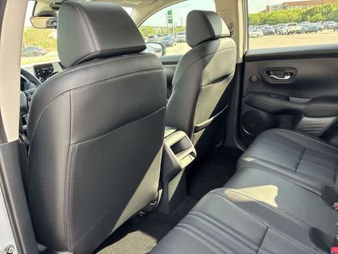 Used 2026 Honda HR-V EX-L image 21