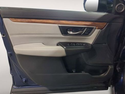 Used 2019 Honda CR-V Touring image 26