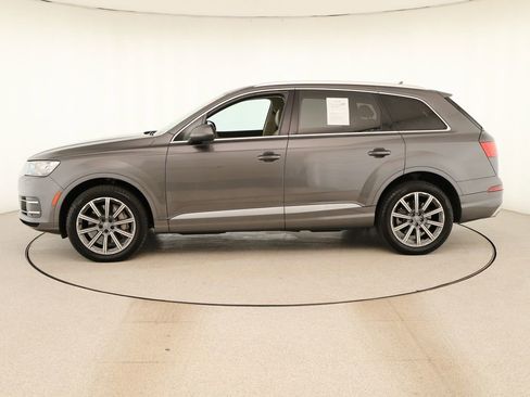 Used 2018 Audi Q7 3.0T Premium Plus w/ Premium Plus Package AWD/4WD image 2