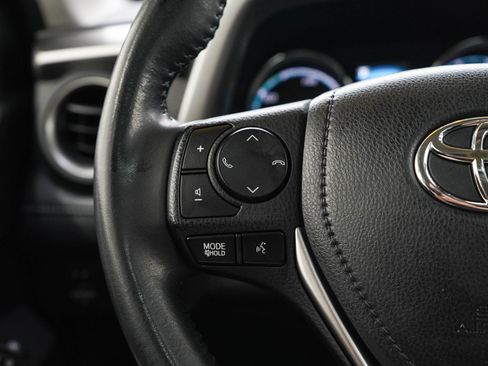 Used 2018 Toyota RAV4 XLE AWD/4WD image 24