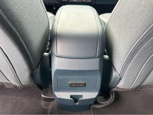 Used 2025 Ford Maverick XLT w/ Equipment Group 302A image 22