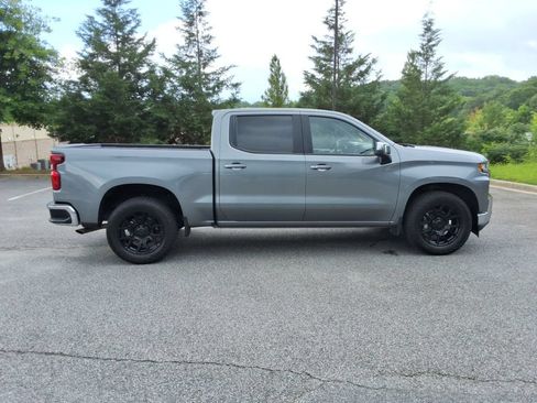 Certified 2020 Chevrolet Silverado 1500 LT w/ Convenience Package RWD image 4