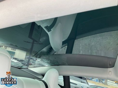 Used 2022 Tesla Model 3 Standard Range RWD image 56