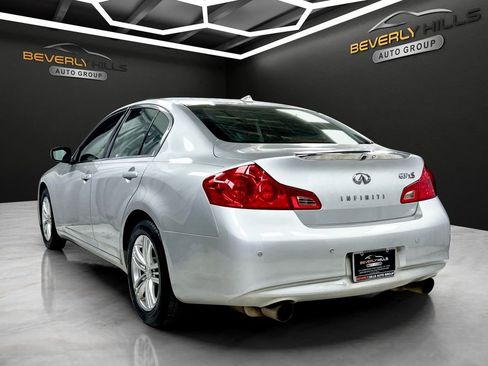 Used 2012 INFINITI G37 x Sedan w/ Premium Pkg AWD/4WD image 3