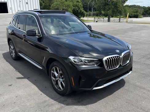 Certified 2024 BMW X3 xDrive30i w/ Premium Package AWD/4WD image 2