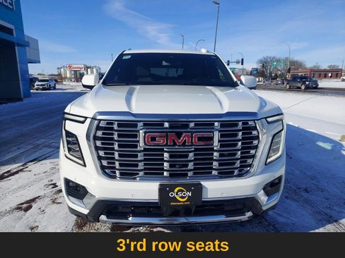 Used 2025 GMC Yukon Denali image 10