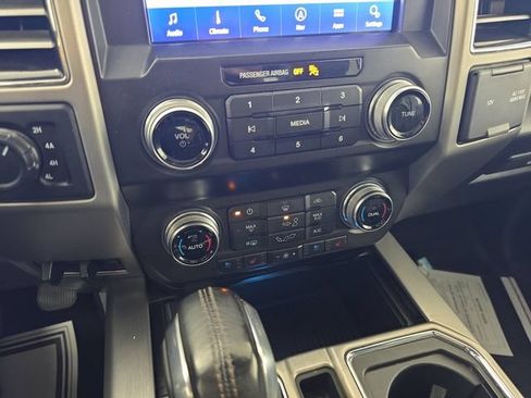 Used 2020 Ford F150 Platinum w/ Equipment Group 701A Luxury AWD/4WD image 15