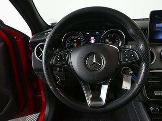 Used 2020 Mercedes-Benz GLA 250 video 2