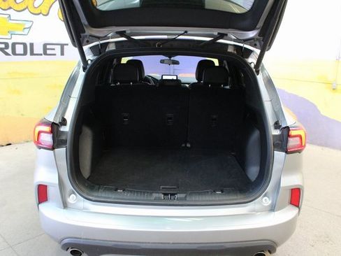 Used 2023 Ford Escape ST-Line image 8
