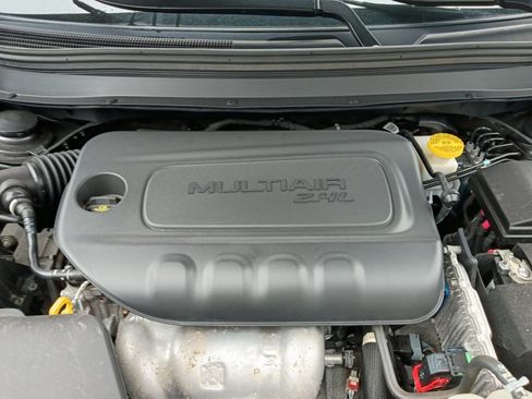 Used 2023 Jeep Cherokee Altitude Lux AWD/4WD image 20