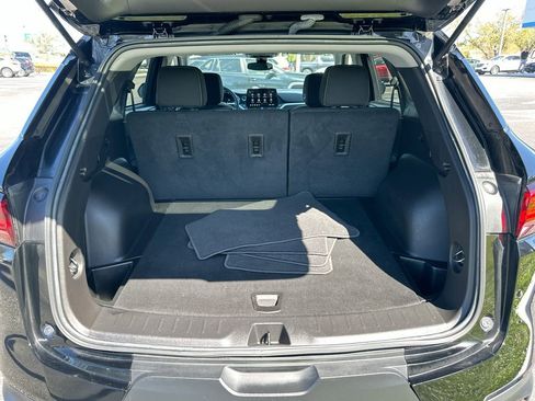 Used 2023 Chevrolet Blazer LT image 24