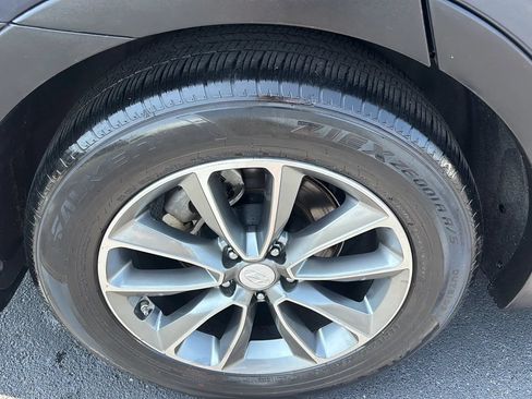 Used 2019 Hyundai Santa Fe XL SE w/ SE Premium Package 02 FWD image 32