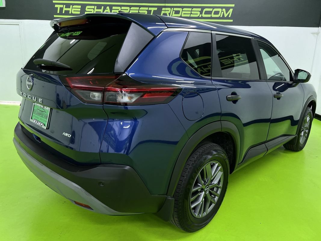 Used 2023 Nissan Rogue S AWD/4WD image 10
