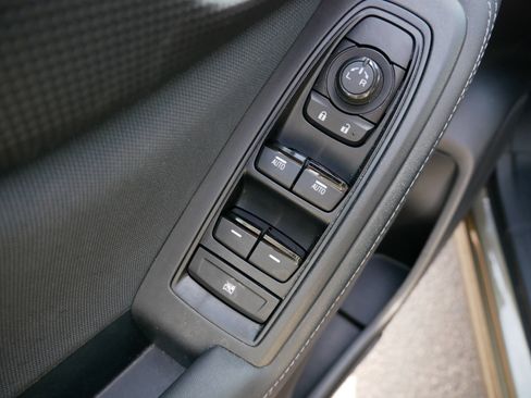 Used 2024 Subaru Forester Premium image 19