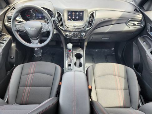 Used 2023 Chevrolet Equinox RS w/ LPO, Floor Liner Package AWD/4WD image 10
