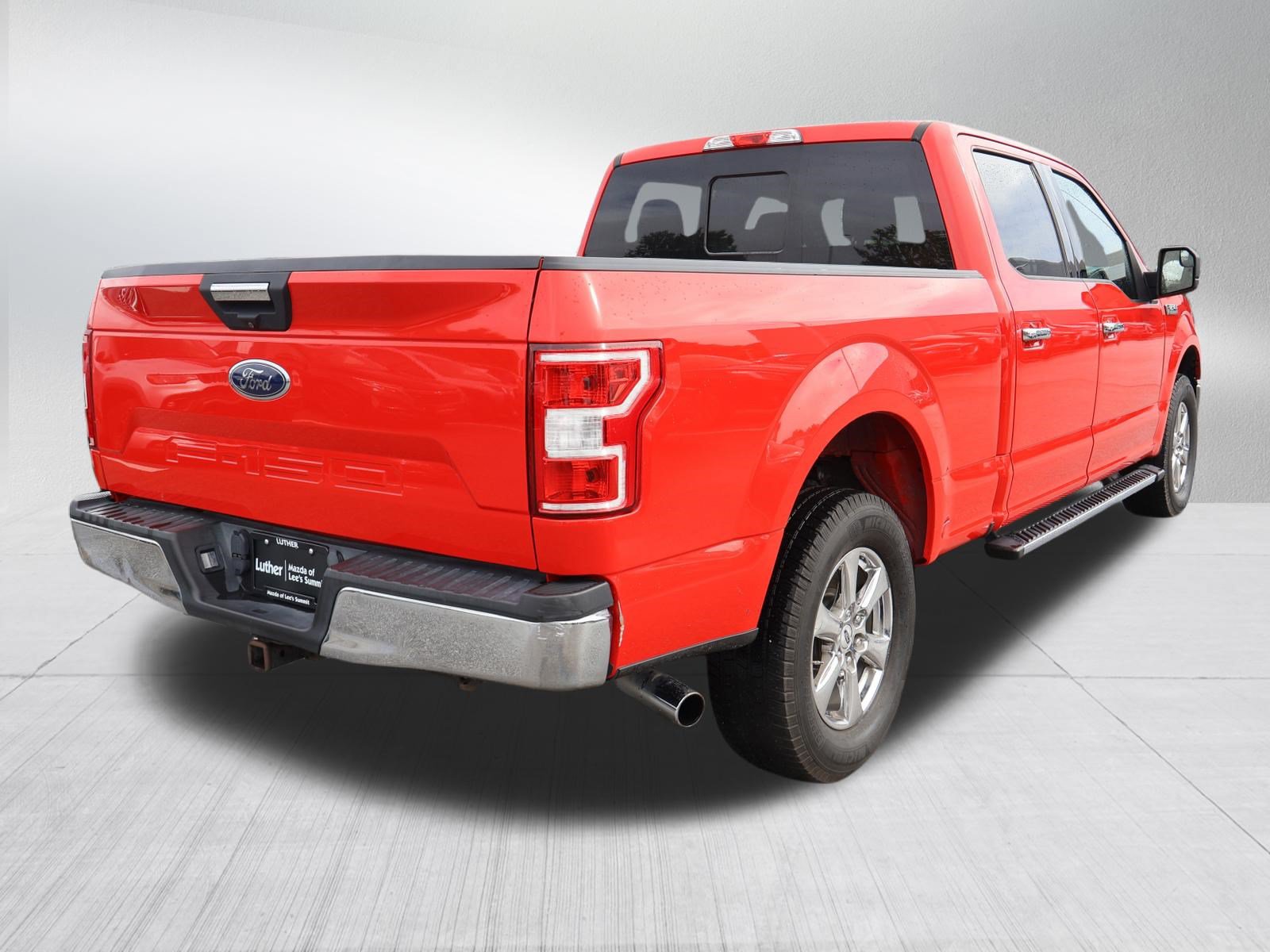 Used 2019 Ford F150 XLT w/ Equipment Group 302A Luxury AWD/4WD image 7