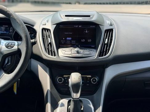 Used 2013 Ford Escape SE FWD image 17