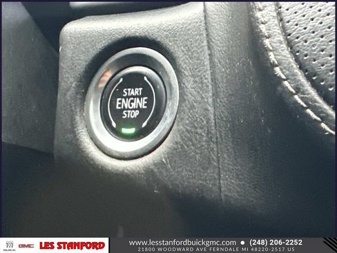 Used 2023 GMC Yukon XL SLT AWD/4WD image 29