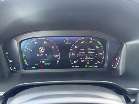 Certified 2026 Honda CR-V TrailSport image 15